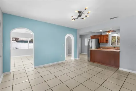 605 S Florida Avenue Tarpon Springs FL 34689