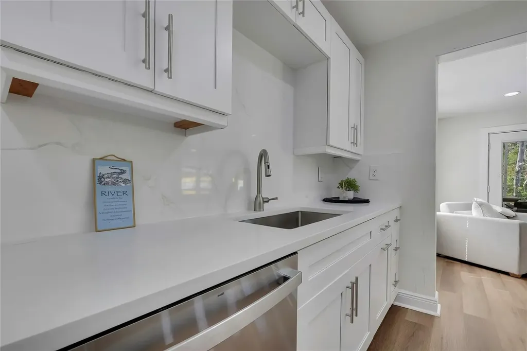 6080 Waverly Road Weeki Wachee FL 34607