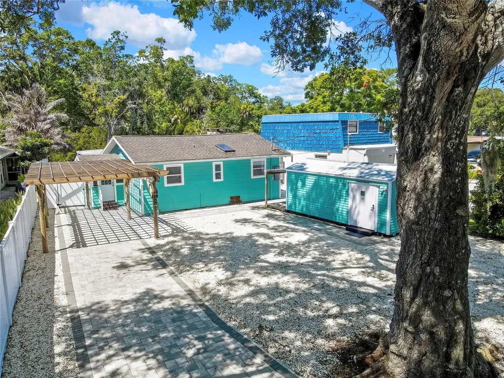 6080 Waverly Road Weeki Wachee FL 34607