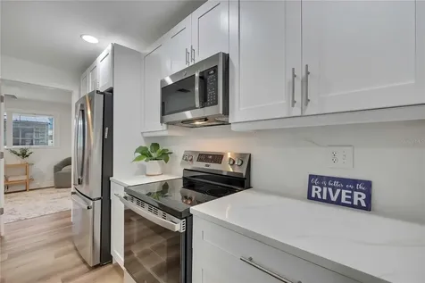 6080 Waverly Road Weeki Wachee FL 34607