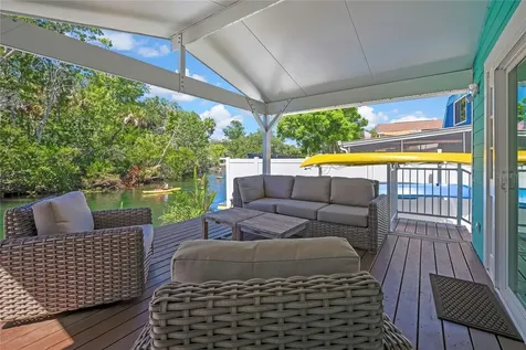 6080 Waverly Road Weeki Wachee FL 34607