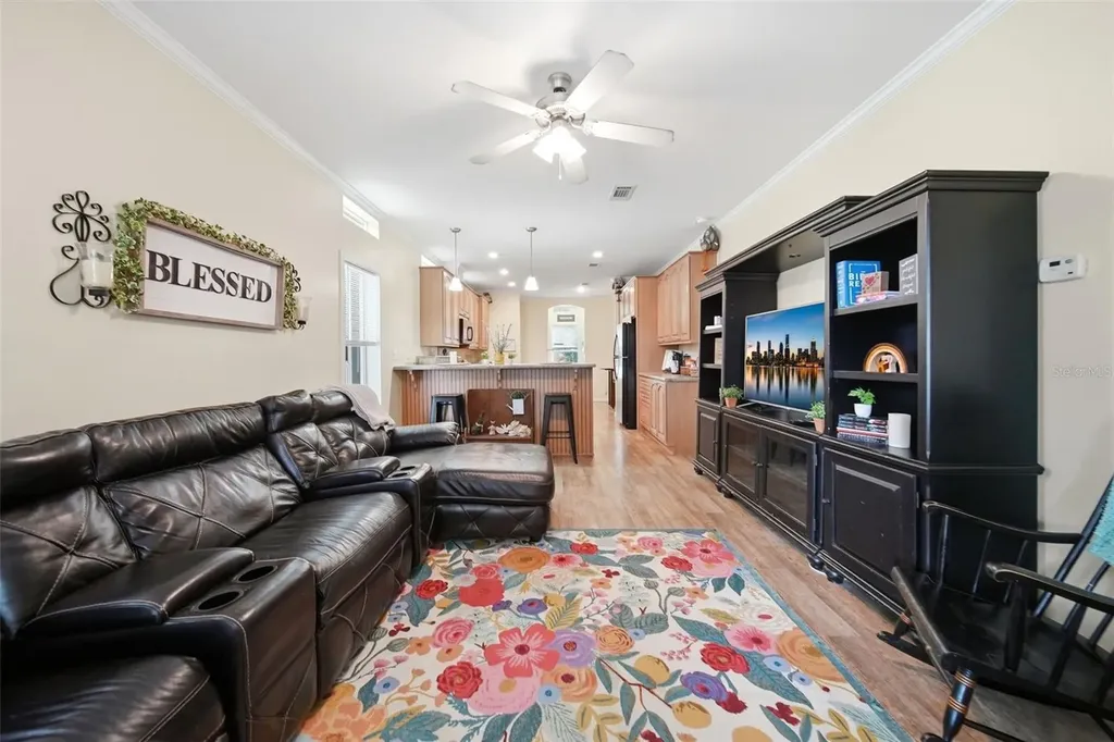 25138 Buttonwood Drive Astatula FL 34705