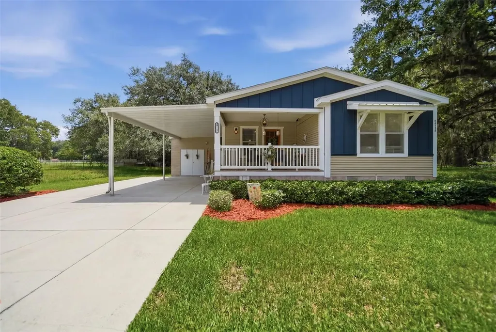 25138 Buttonwood Drive Astatula FL 34705