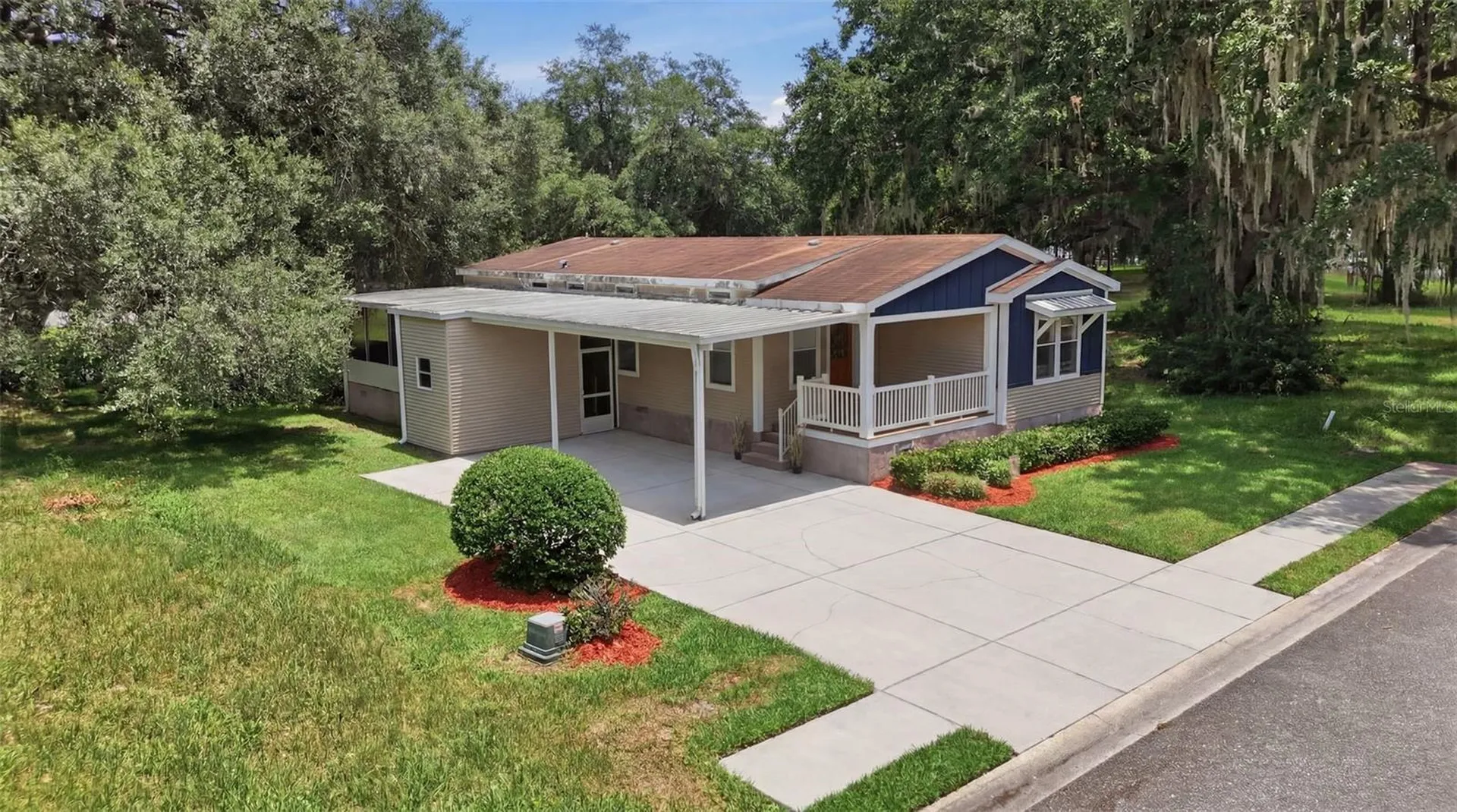 25138 Buttonwood Drive Astatula FL 34705