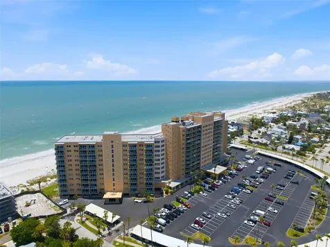 880 Mandalay Avenue Clearwater Beach FL 33767