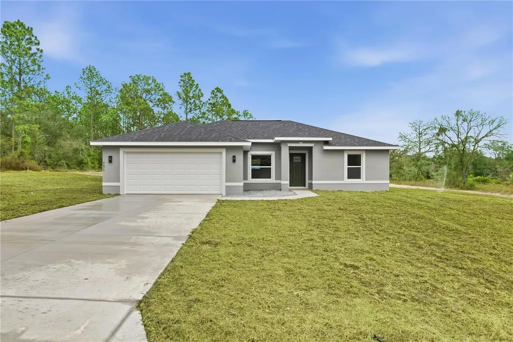 20 Locust Loop Circle Ocala FL 34472