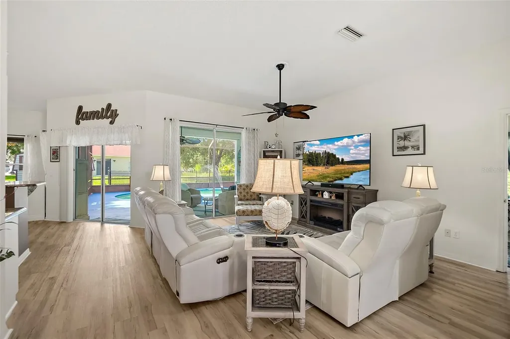 1 Slipper Flower Path E Palm Coast FL 32164