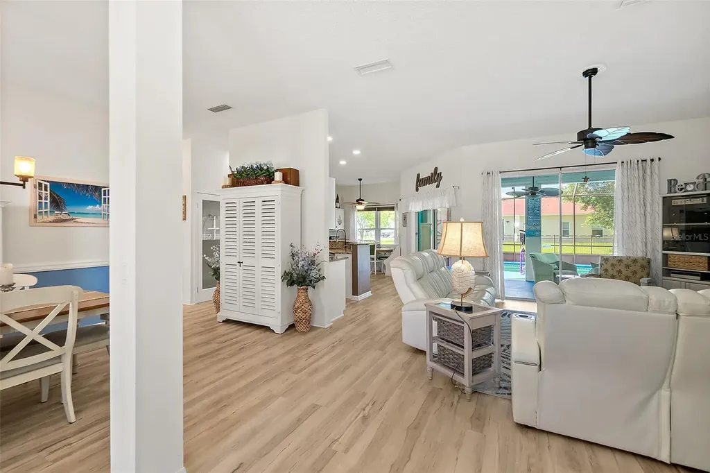 1 Slipper Flower Path E Palm Coast FL 32164