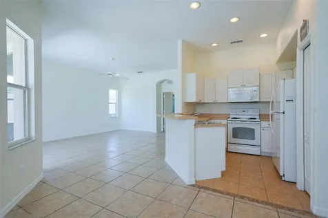 128 Brunello Drive Davenport FL 33897