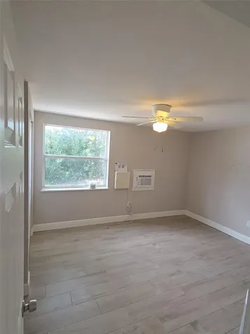 467 92nd Avenue N St Petersburg FL 33702