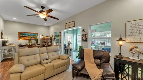 728 Canberra Road Winter Haven FL 33884