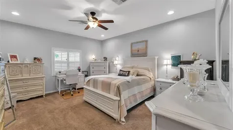 728 Canberra Road Winter Haven FL 33884