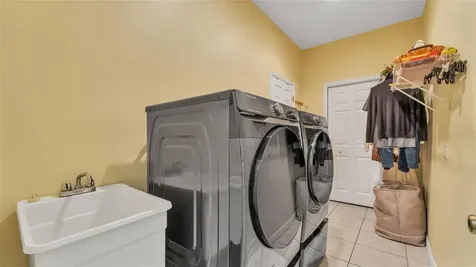 728 Canberra Road Winter Haven FL 33884