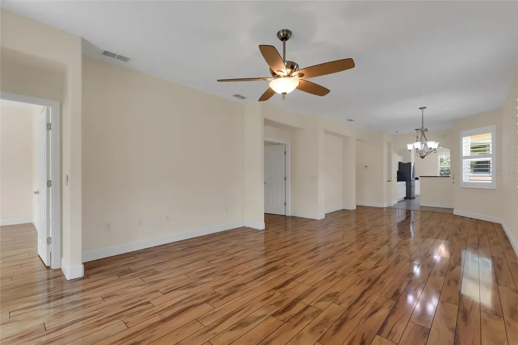 624 Grand Canal Drive Kissimmee FL 34759