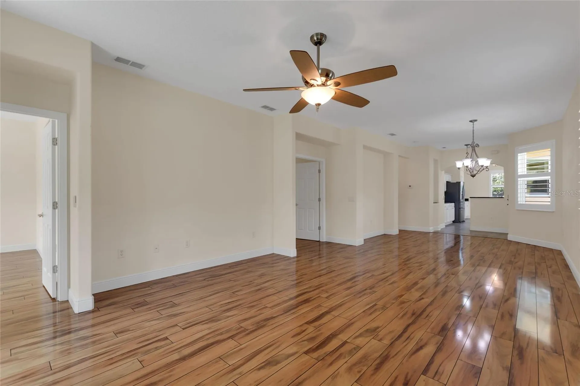 624 Grand Canal Drive Kissimmee FL 34759
