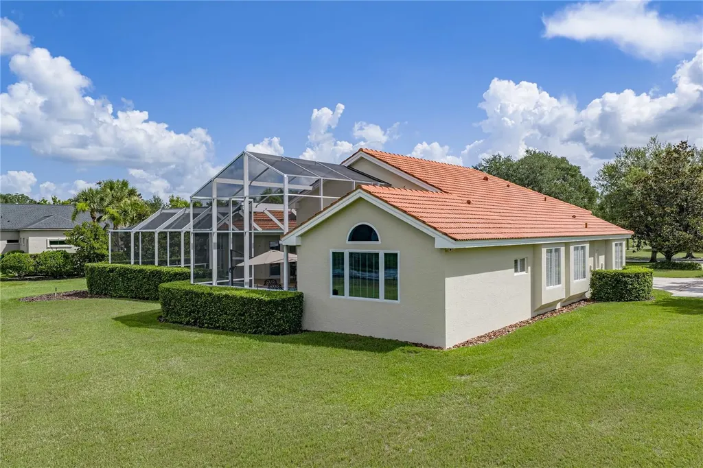 19616 Amazon Basin Bend Lutz FL 33559