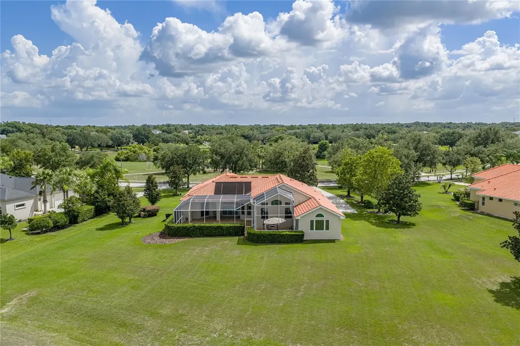 19616 Amazon Basin Bend Lutz FL 33559