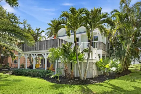 392 Firehouse Lane Longboat Key FL 34228