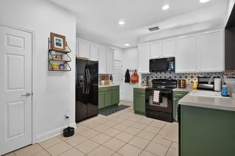 6918 Rock Springs Way Tampa FL 33625