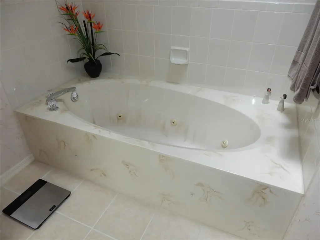 21240 Chatburn Avenue Port Charlotte FL 33952