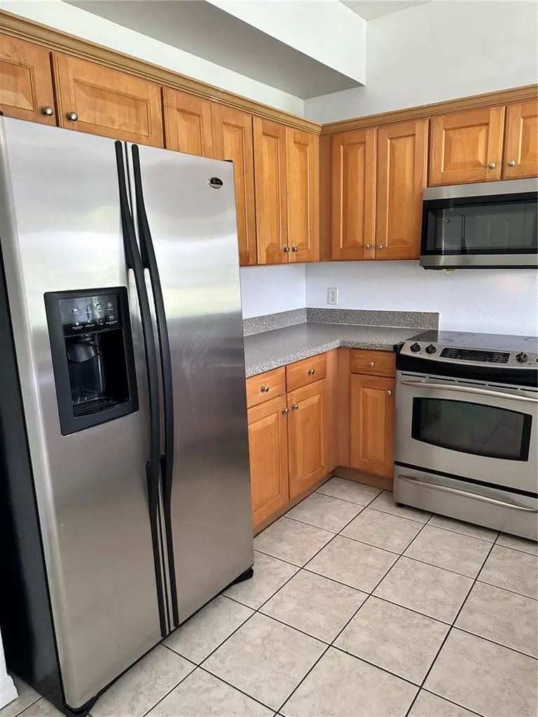 8961 Iron Oak Avenue Tampa FL 33647