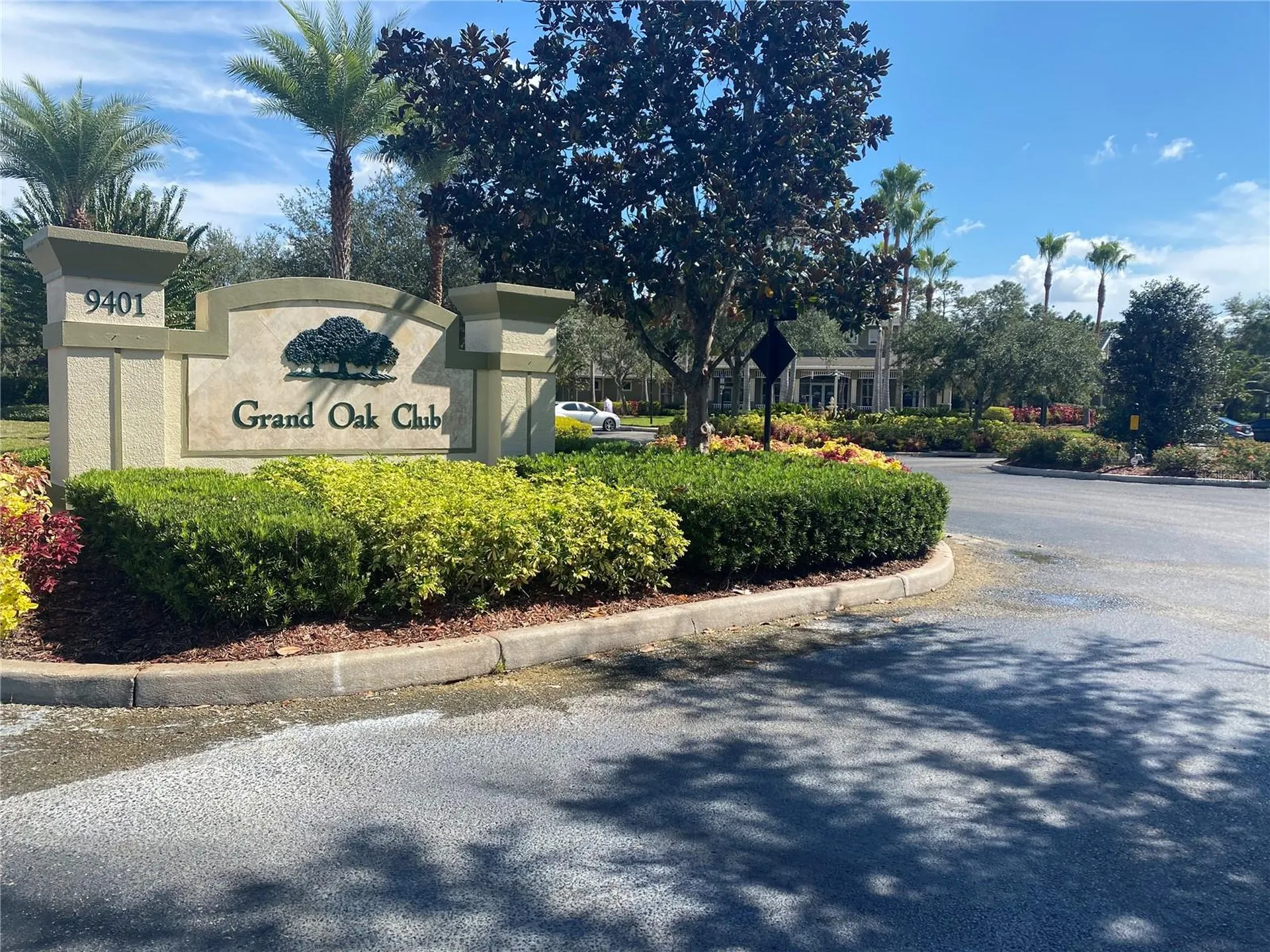 8961 Iron Oak Avenue Tampa FL 33647
