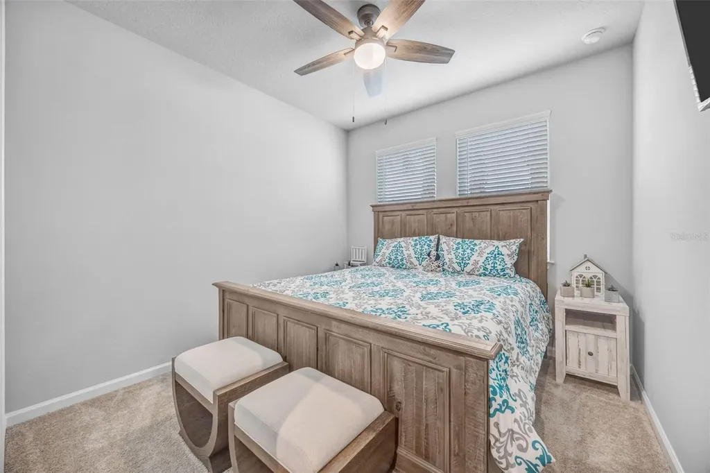 5886 Timberdale Avenue Wesley Chapel FL 33545