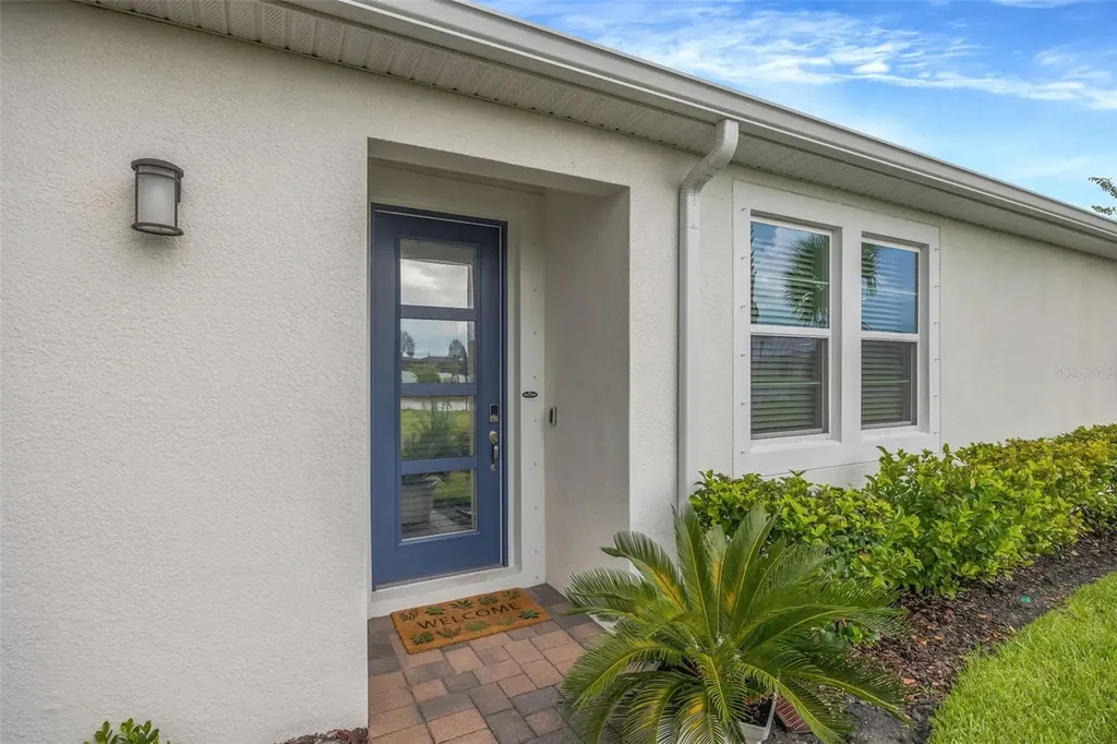 5886 Timberdale Avenue Wesley Chapel FL 33545