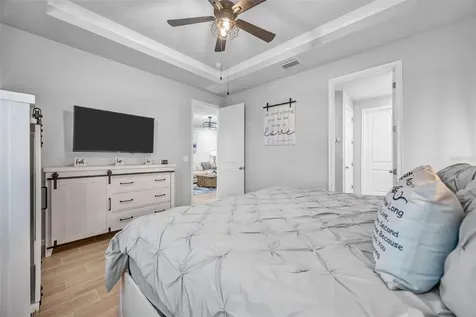 5886 Timberdale Avenue Wesley Chapel FL 33545
