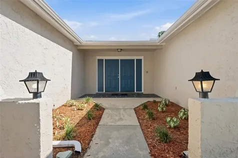 8233 Redfield Drive Port Richey FL 34668