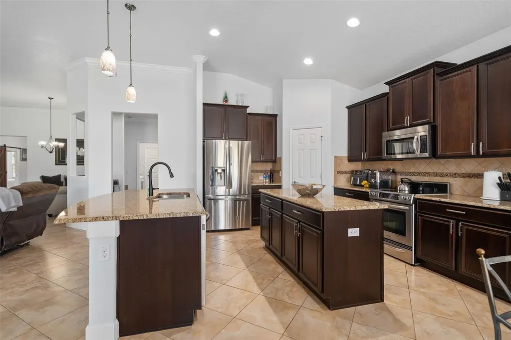 30115 Kladruby Point Mount Dora FL 32757