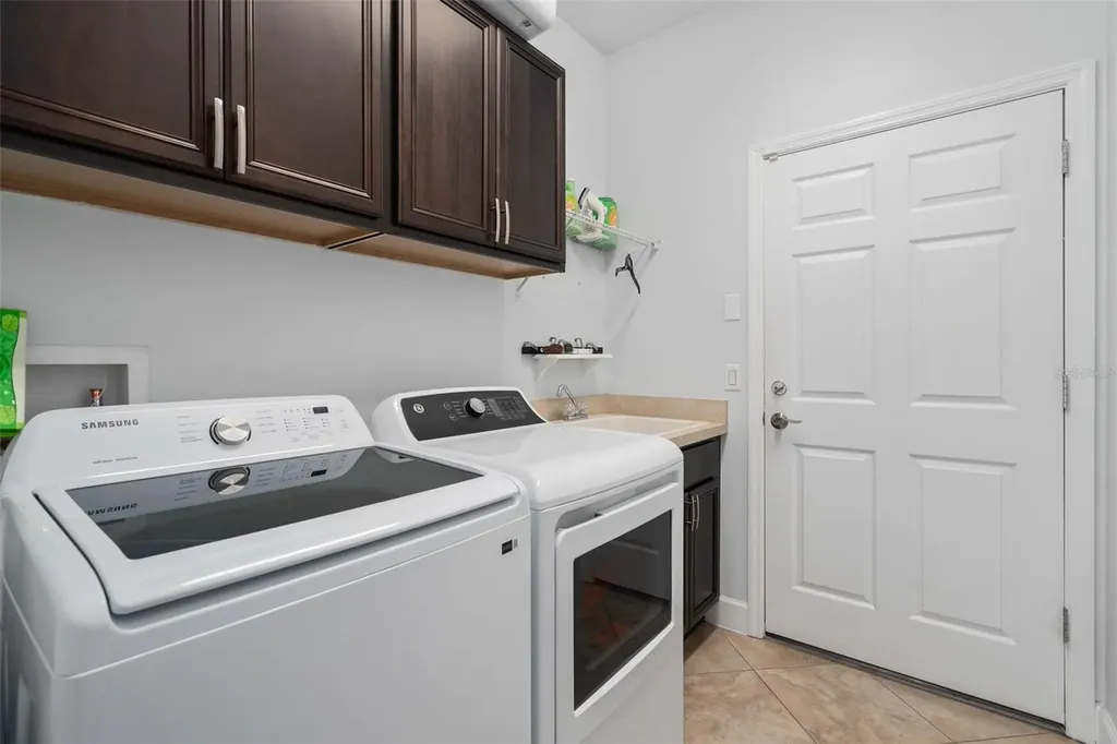 30115 Kladruby Point Mount Dora FL 32757