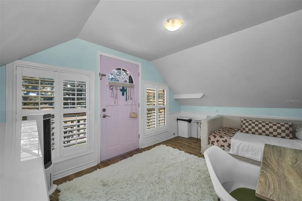 380 Colonial Court Dunedin FL 34698