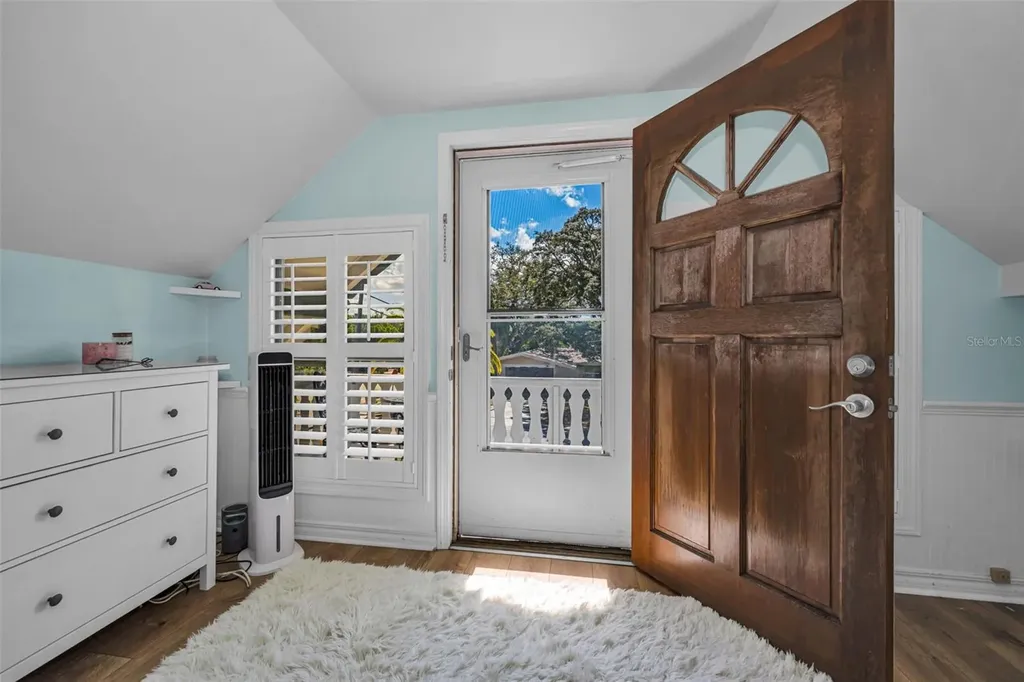 380 Colonial Court Dunedin FL 34698