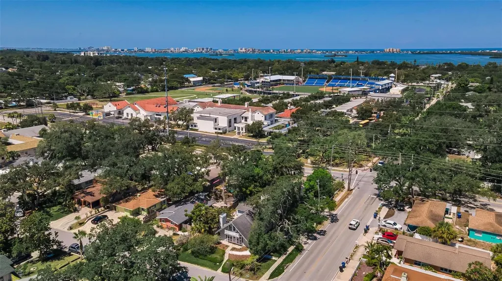 380 Colonial Court Dunedin FL 34698