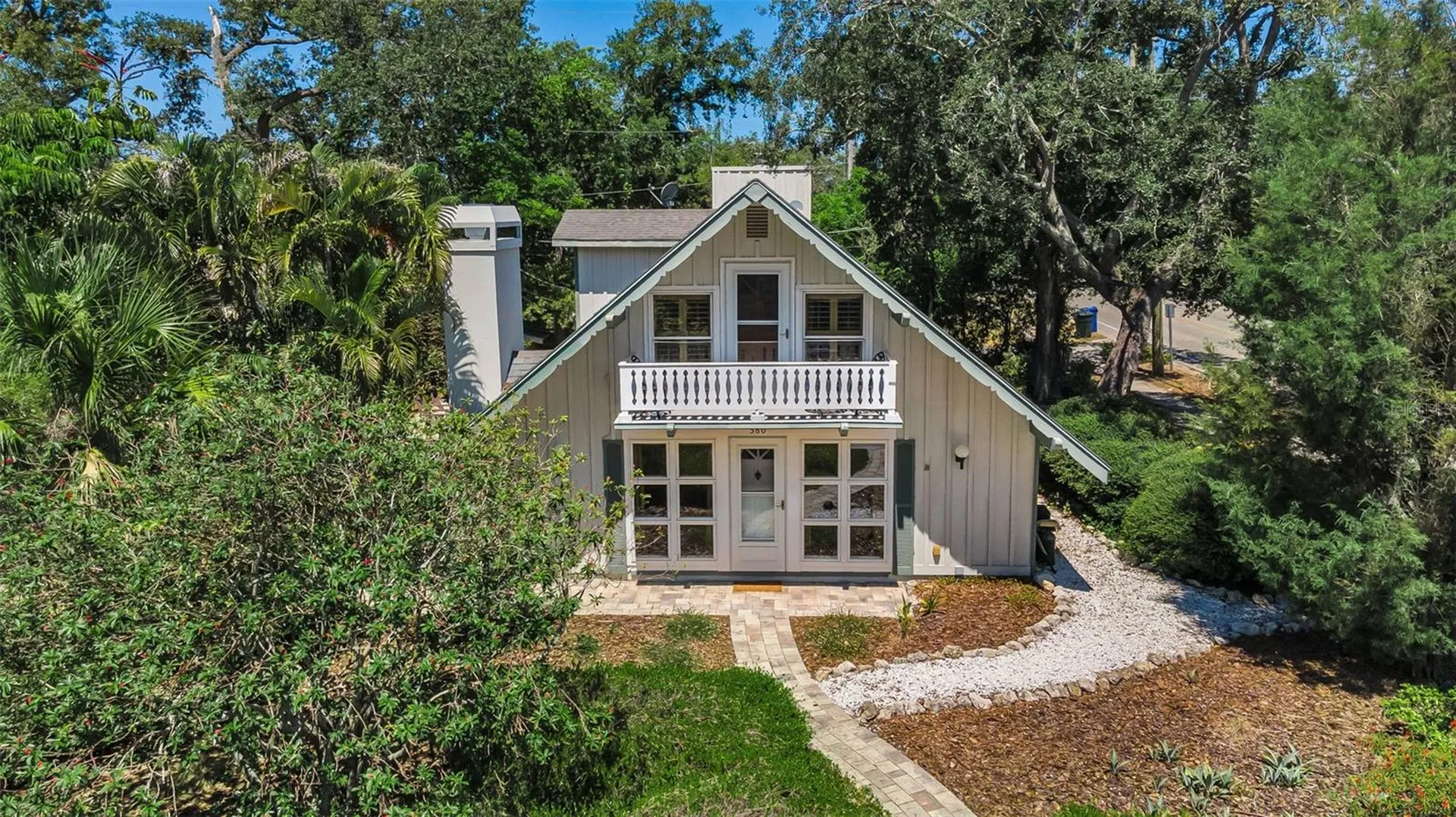 380 Colonial Court Dunedin FL 34698