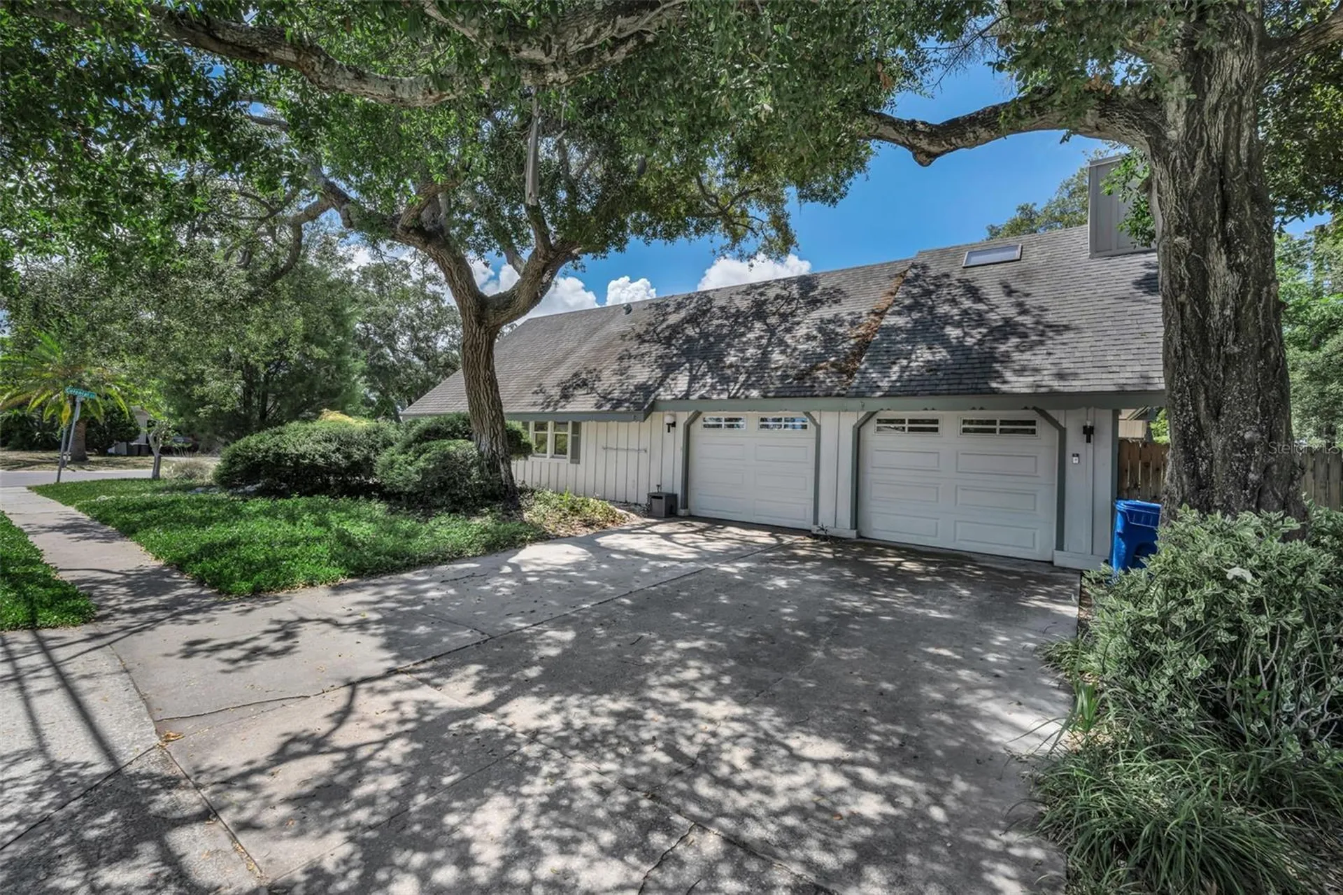 380 Colonial Court Dunedin FL 34698