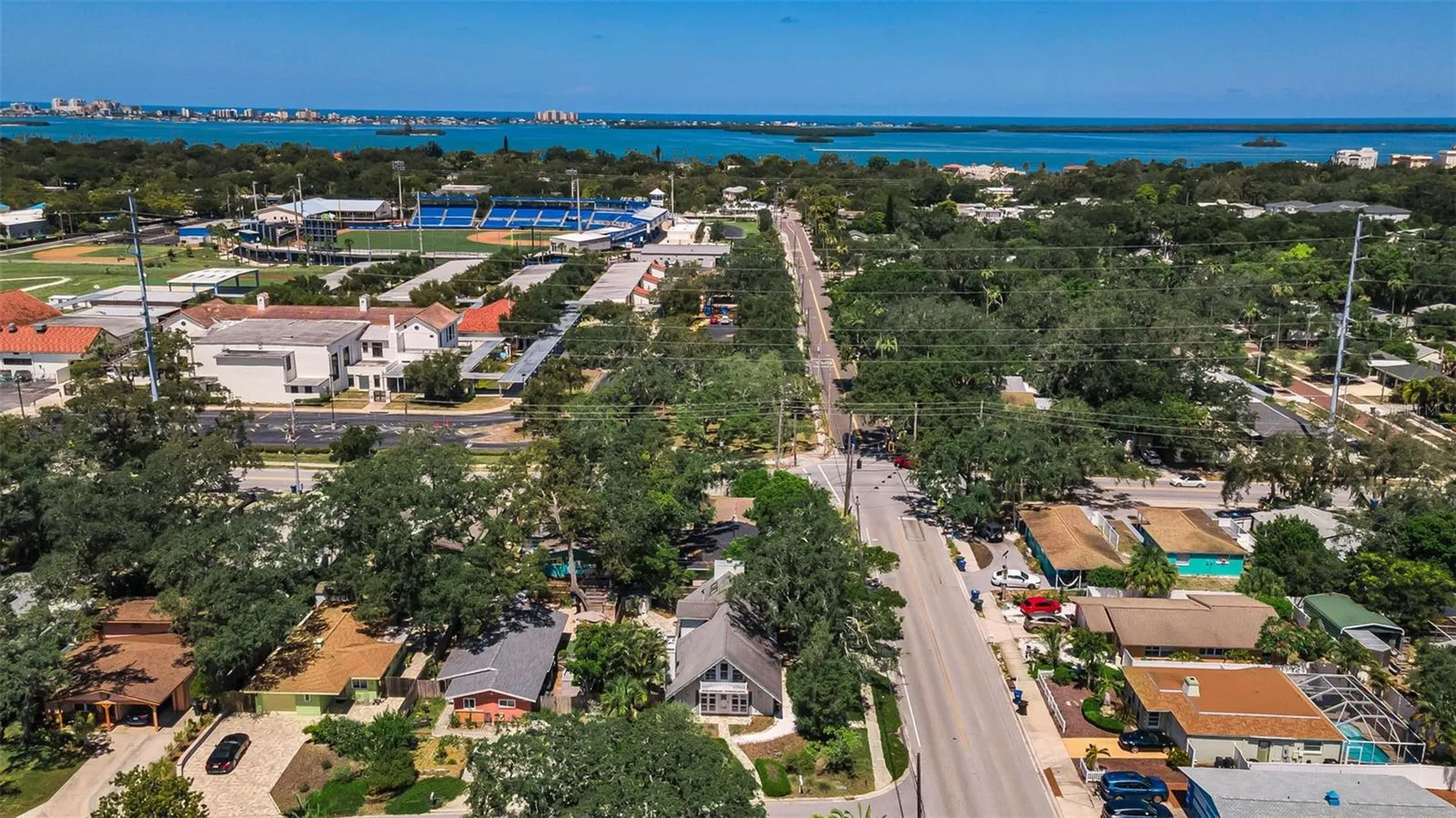 380 Colonial Court Dunedin FL 34698