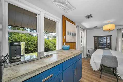 380 Colonial Court Dunedin FL 34698