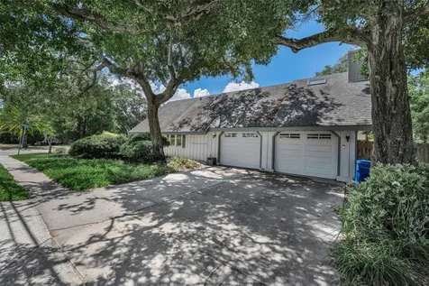 380 Colonial Court Dunedin FL 34698