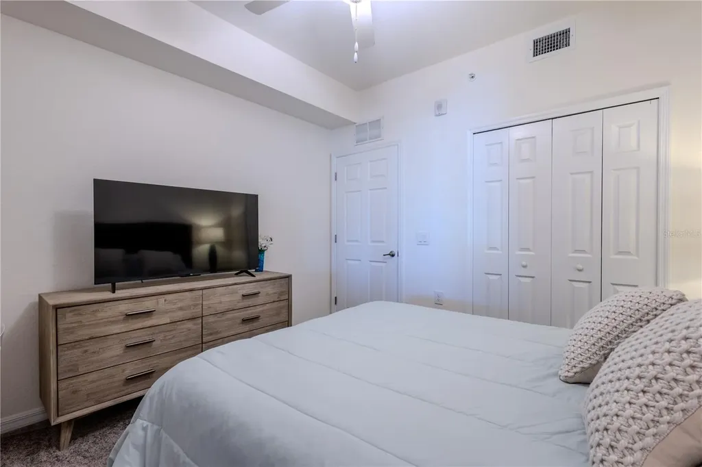 1030 Tidewater Shores Loop Bradenton FL 34208