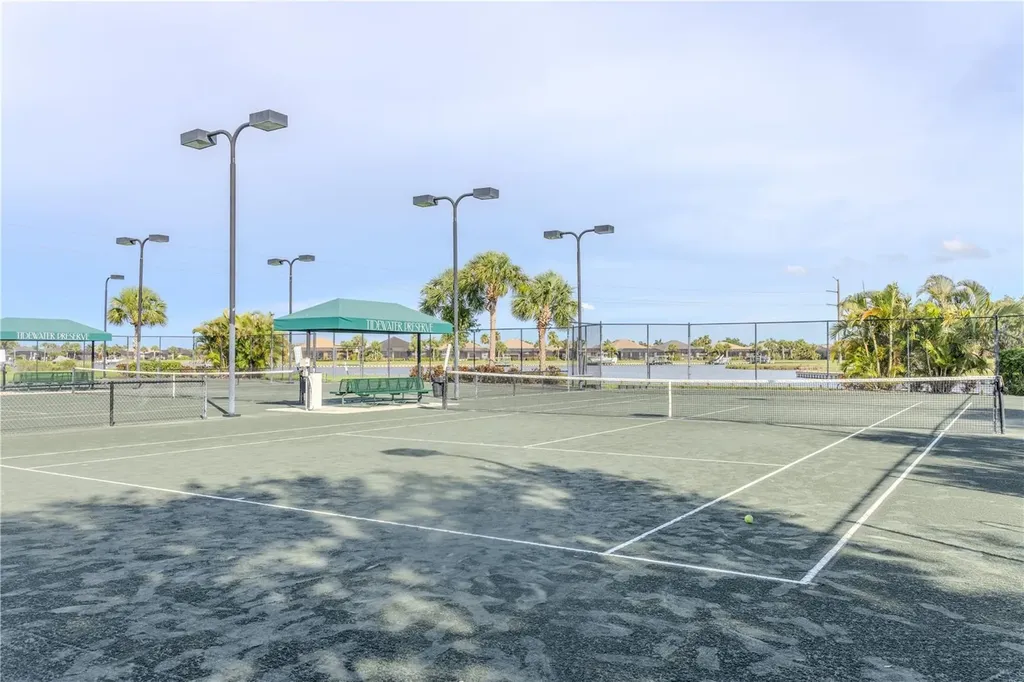 1030 Tidewater Shores Loop Bradenton FL 34208