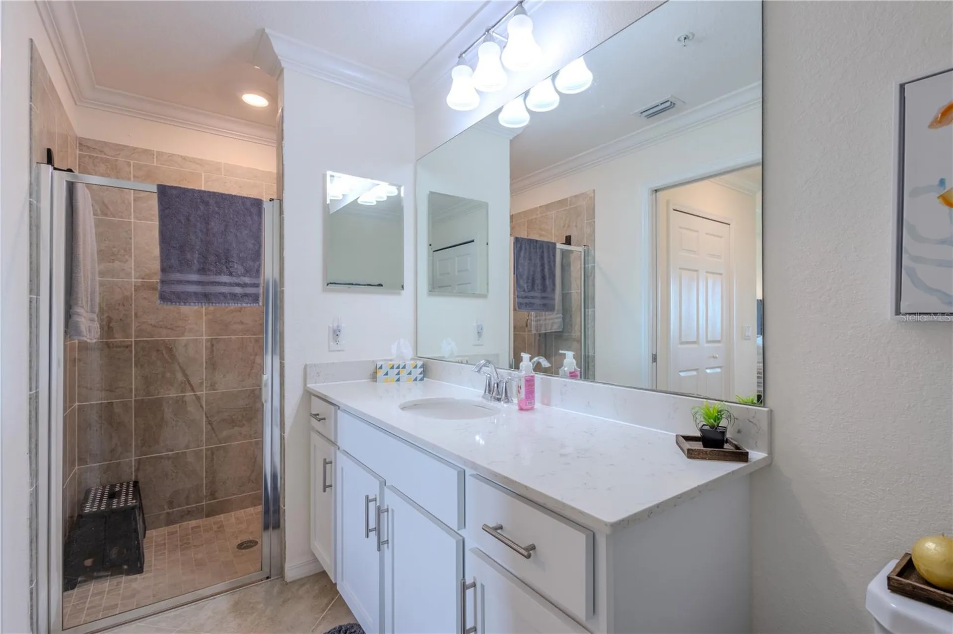 1030 Tidewater Shores Loop Bradenton FL 34208