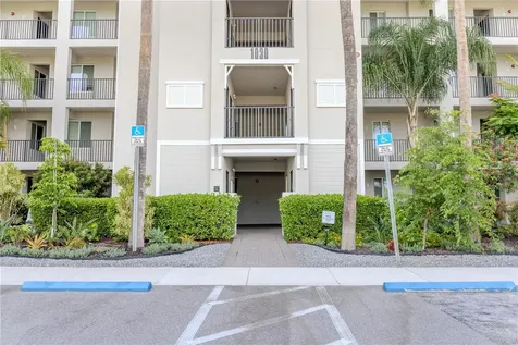 1030 Tidewater Shores Loop Bradenton FL 34208