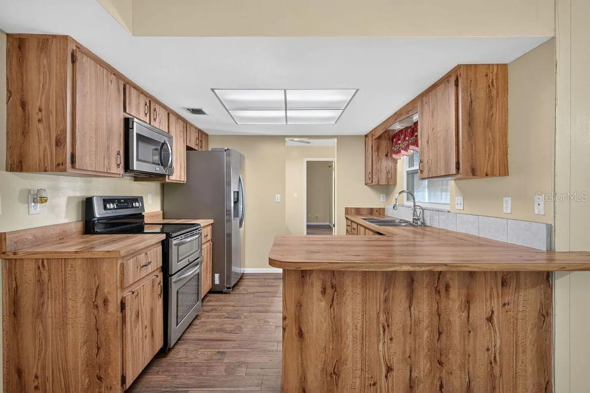 3110 Clovewood Place Seffner FL 33584