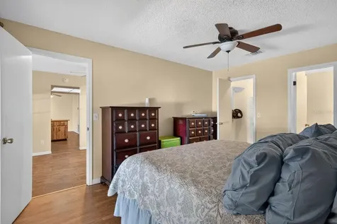3110 Clovewood Place Seffner FL 33584