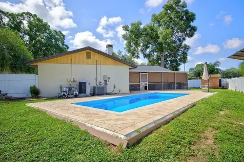 3110 Clovewood Place Seffner FL 33584