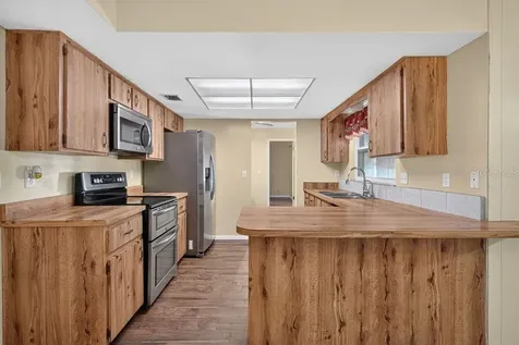 3110 Clovewood Place Seffner FL 33584