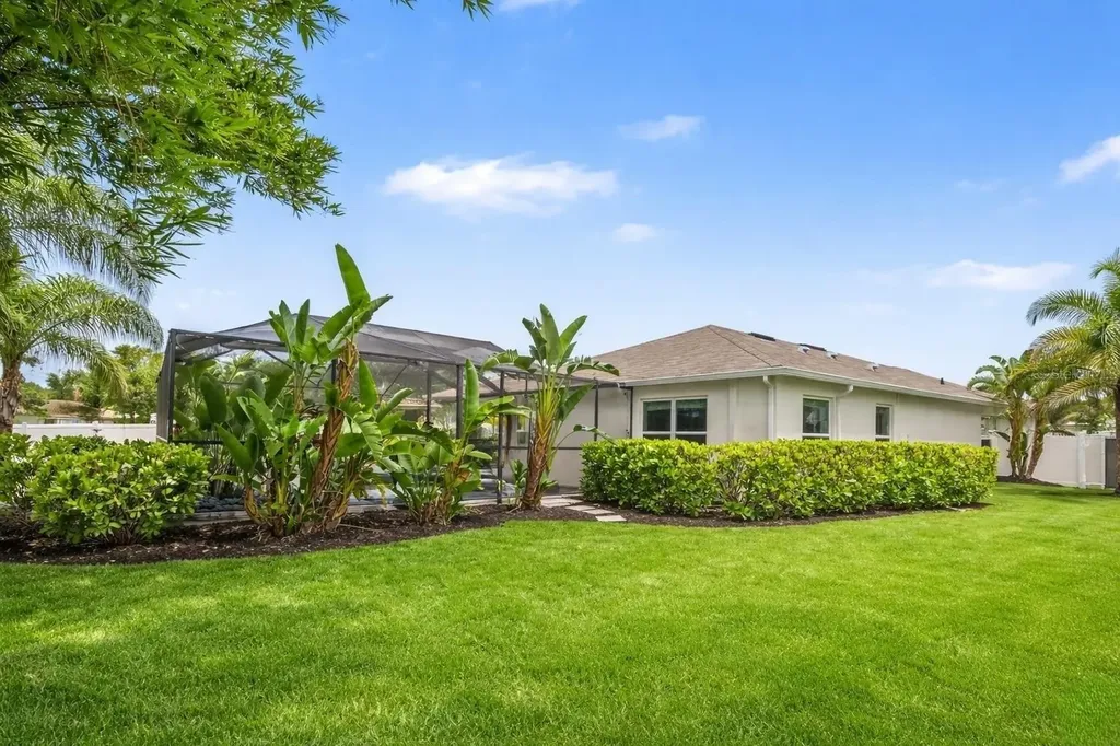 10539 Laguna Plains Drive Riverview FL 33578