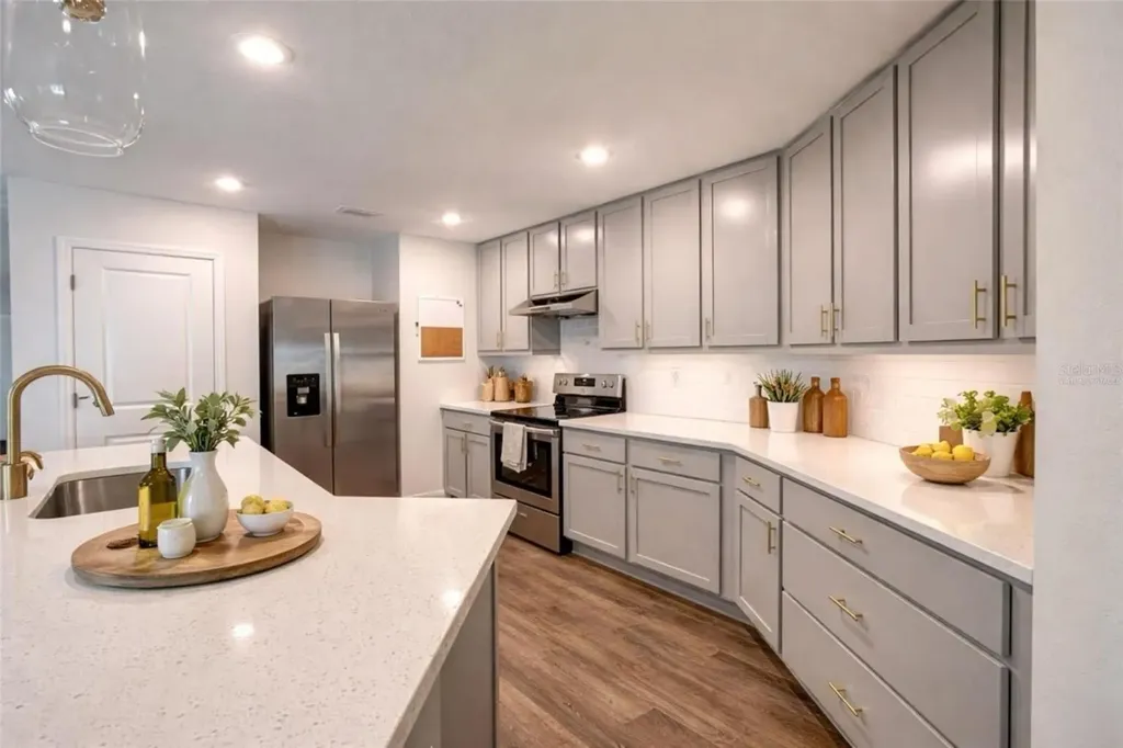 10539 Laguna Plains Drive Riverview FL 33578